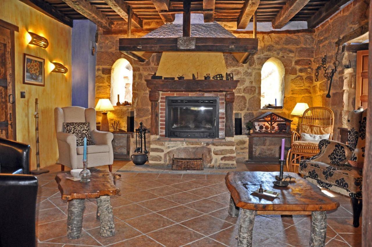 فندق Gallejonesفي  Casa Rural Los Dujos المظهر الخارجي الصورة