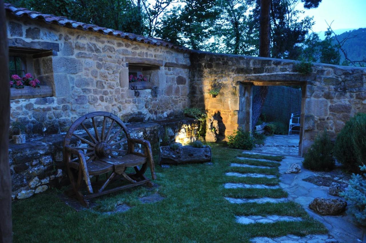 فندق Gallejonesفي  Casa Rural Los Dujos المظهر الخارجي الصورة
